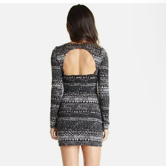 Volcom Mini dress Longsleeve Cutout back Native Skater Black Gray S - Picture 1 of 9